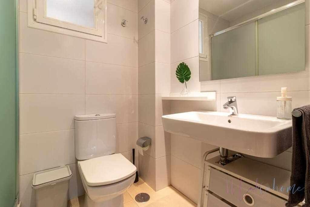 Apartamento 4 En Estadio Sevilla 8 Plazas Y Metro Eksteriør bilde