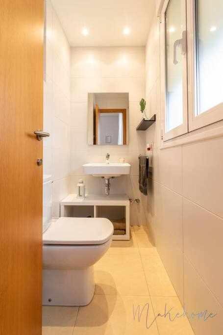 Apartamento 4 En Estadio Sevilla 8 Plazas Y Metro Eksteriør bilde